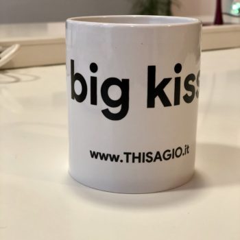 THISAGIO Tazza mug - big kiss